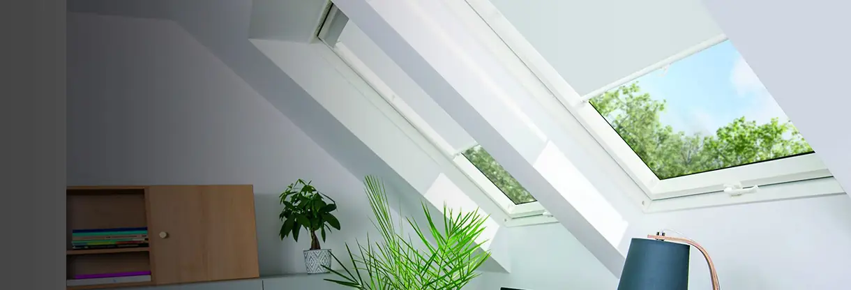 Center Pivot Roof Windows